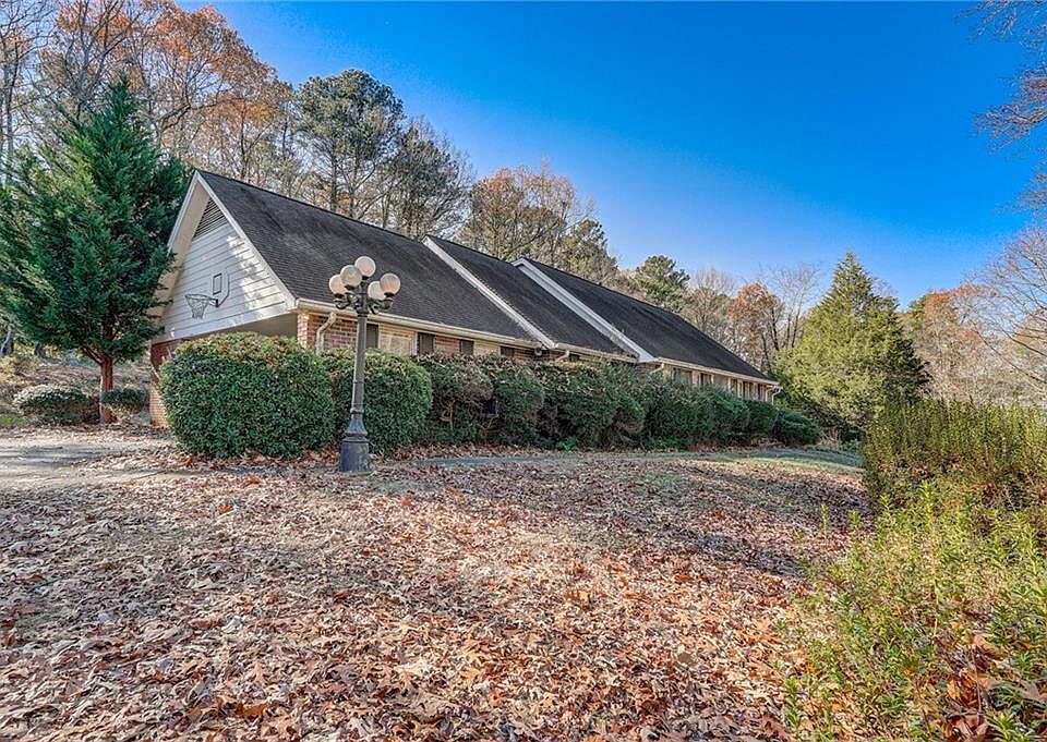 3216 Brookview Rd SE Marietta GA Zillow