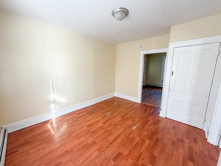 160 Brackett St — Photo 15