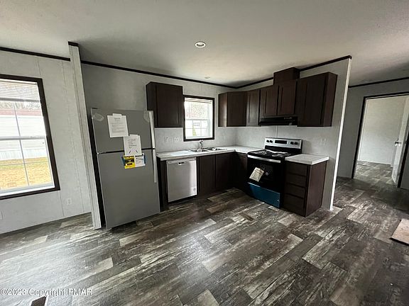 5th image of 247 Lower Pmhe North Dr