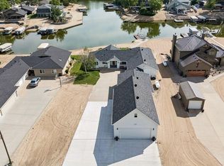 S1197 N Lake Shore Dr, Fremont, NE 68025