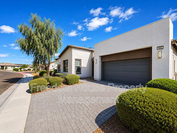 4th image of 4882 E Beacon Ridge Dr