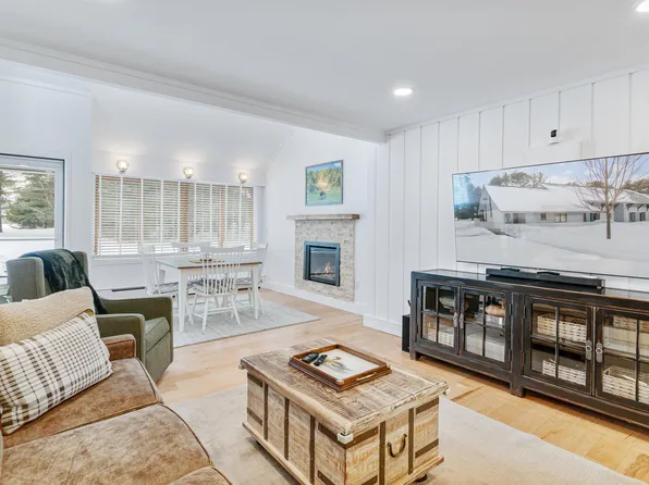 60 Village Green Drive #2A, Stowe, VT 05672