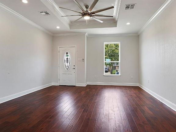 2nd image of 4535 Sierra Madre Dr
