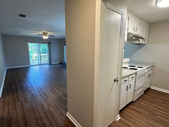2nd image of 2496 Southwood Plantation Rd #A