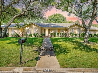 4216 Winding Way, Benbrook, TX 76126