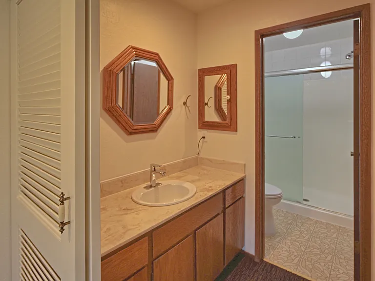 38515 Botany Grn — Photo 6