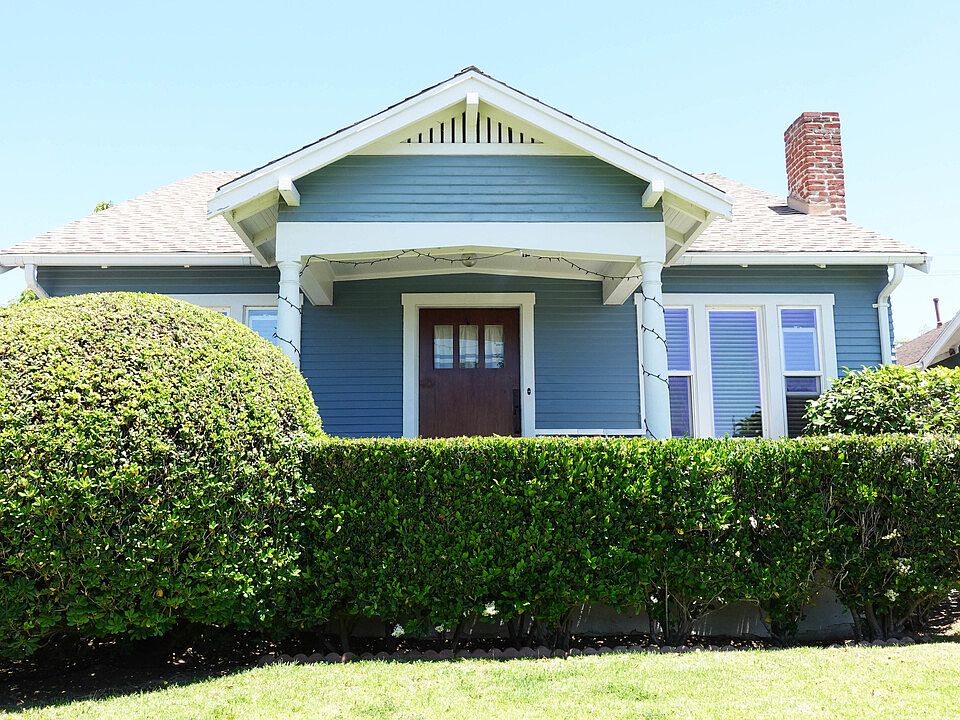 2nd image of 5121 Range View Ave