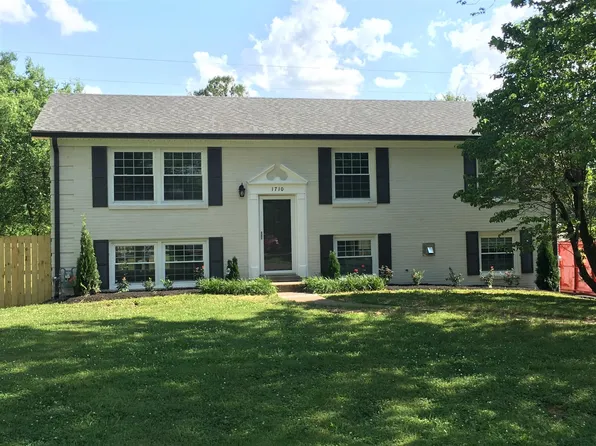 1710 Clydeway Dr, Murfreesboro, TN 37130