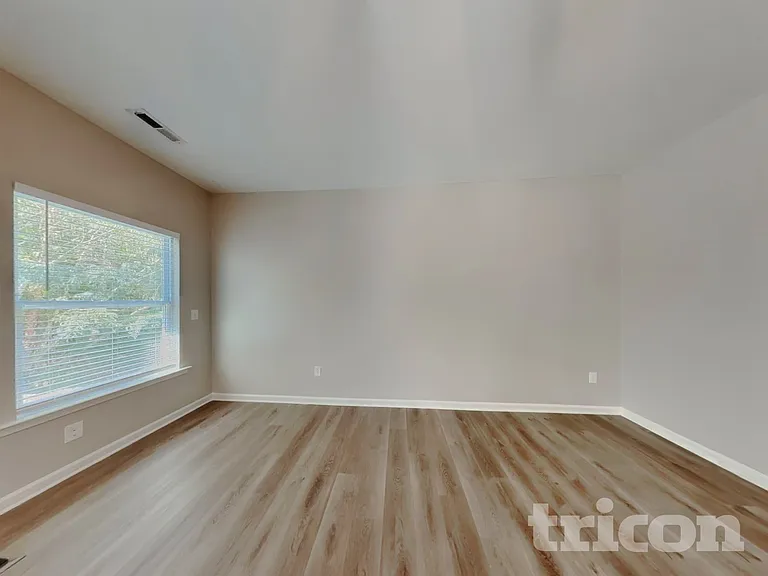 97 Mystery Hill Ct — Photo 3