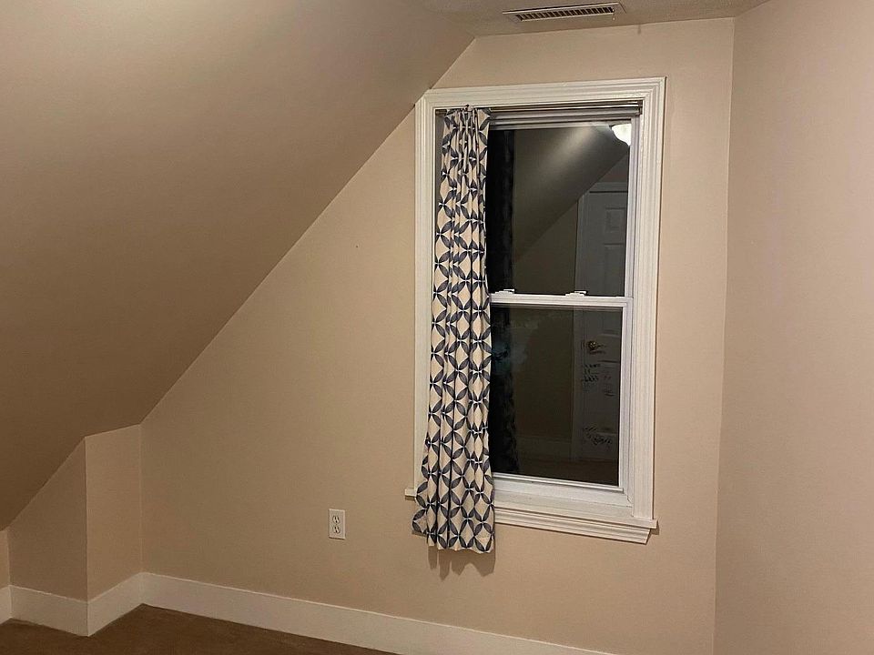 2nd image of 22 Yale Ave Floor B-3
