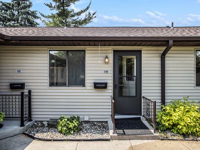 5160 Green Meadow Rd, Kalamazoo, MI, 49009