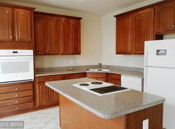 2nd image of 2100 Callao Ct