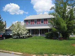 4373 Loveland Dr, Liverpool, NY 13090