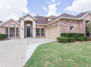 98 Monticello Dr, Mansfield, TX 76063