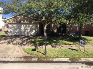 8310 Silver Fir Ln, Baytown, TX 77523