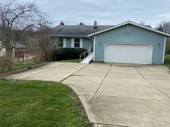 10310 Prouty Rd, Painesville, OH 44077