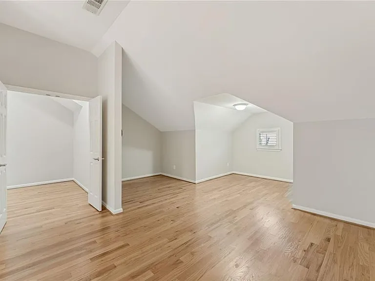 7508 Portbury Park Ln — Photo 37
