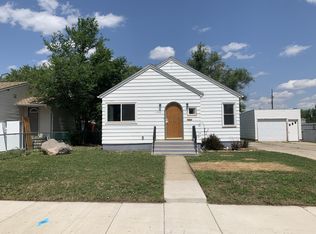 419 7th St E, Williston, ND 58801