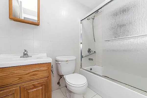 Rented by Green Leaf Management, LLC | media 8