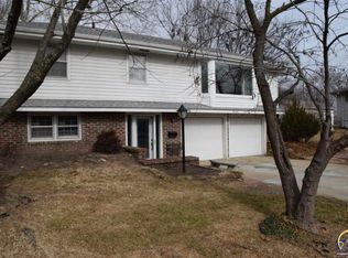 4306 SW 30th Ter, Topeka, KS 66614