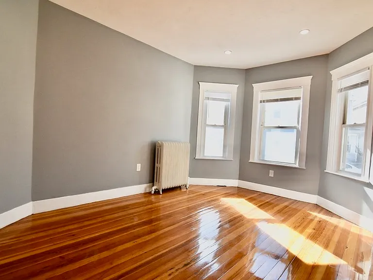 21 Treadway Rd #2 — Photo 2