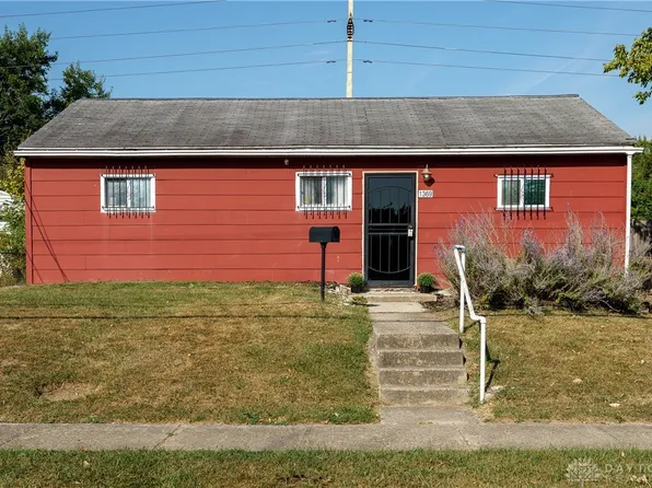 1369 Courter St, Dayton, OH 45417