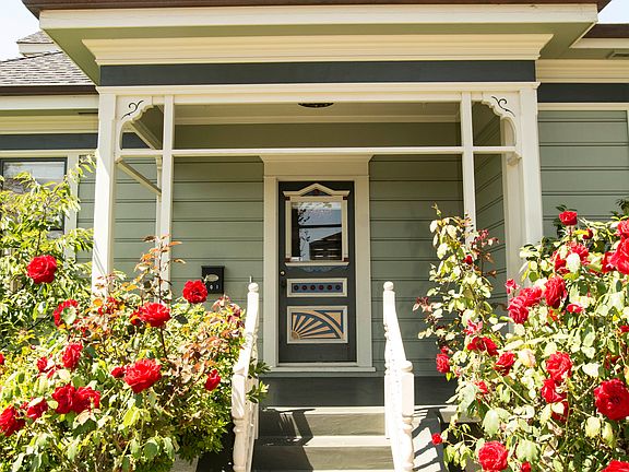 201 Anita Rd. Front Porch