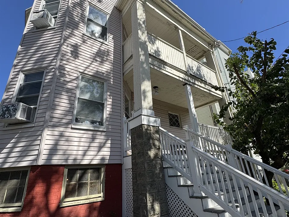 37 Columbus Ave #3