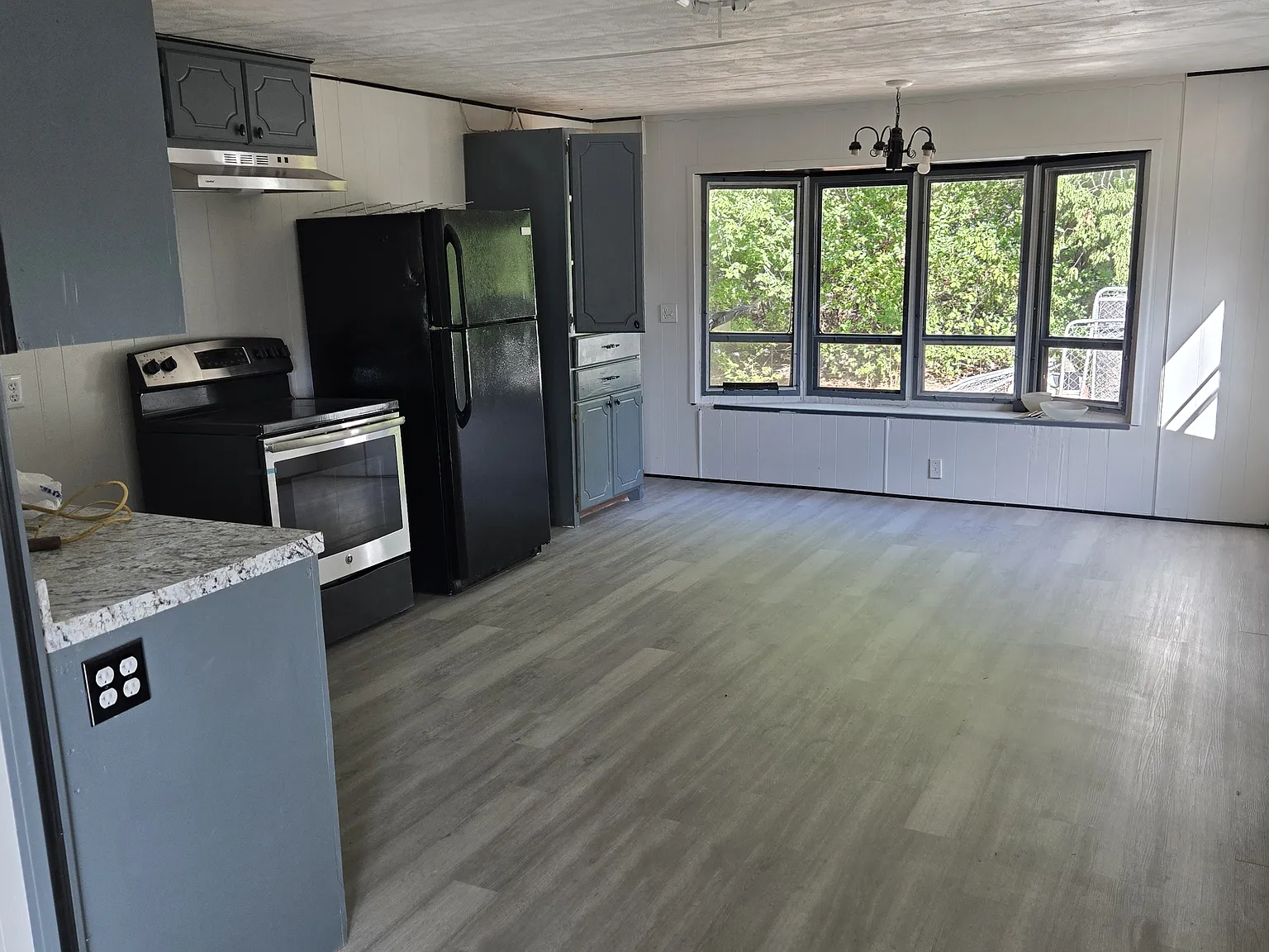 2 bed, 875 sqft, $700 — Photo 3