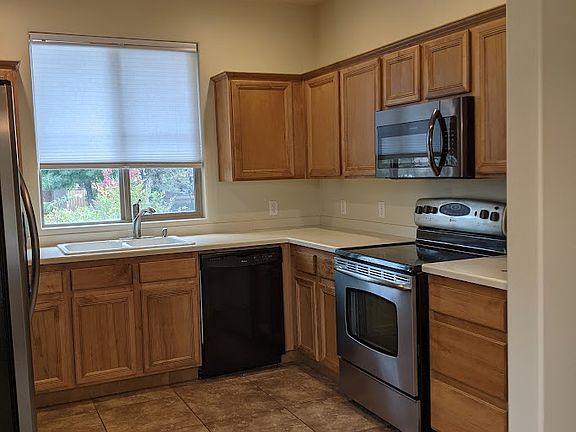 Kitchen right. 
*New Blinds installed. Not shown in photo.