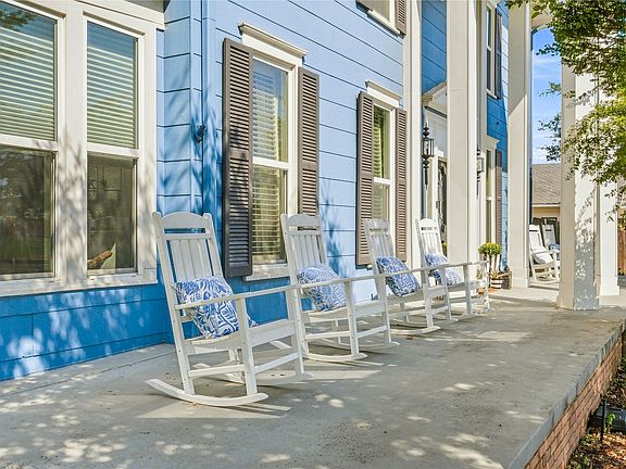 4th image of 730 Virginia St