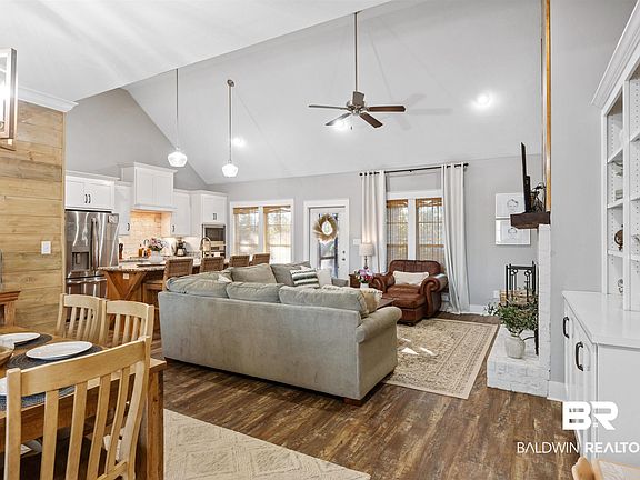 5th image of 20325 Cadena Creek Ave