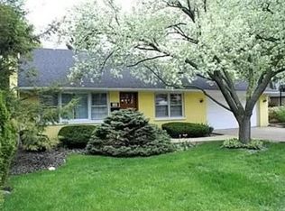 2138 Wilmette Ave, Wilmette, IL 60091