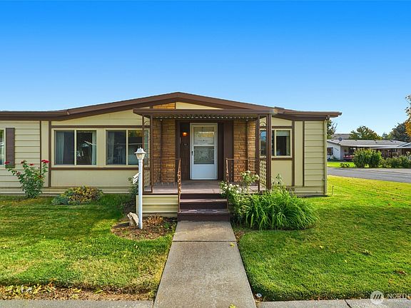 5th image of 1023 SE Dove Lane