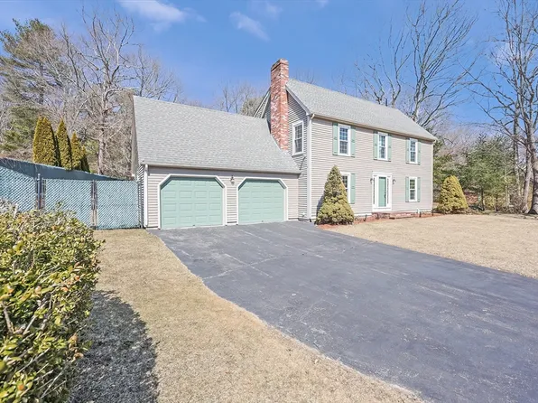 295 Nichols Dr, Taunton, MA 02780