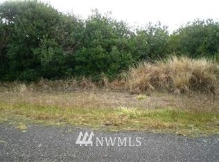 451 Ocean Spray St, Ocean Shores, WA