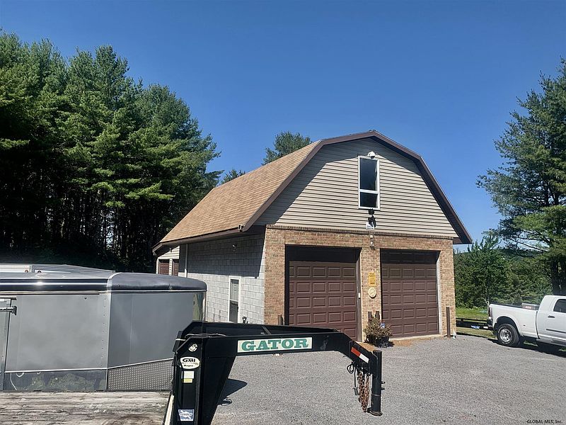 2nd image of 72 BUCKHORN MOUTAIN Road