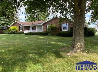 1022 W Stan Mar Estates Dr, Brazil, IN 47834