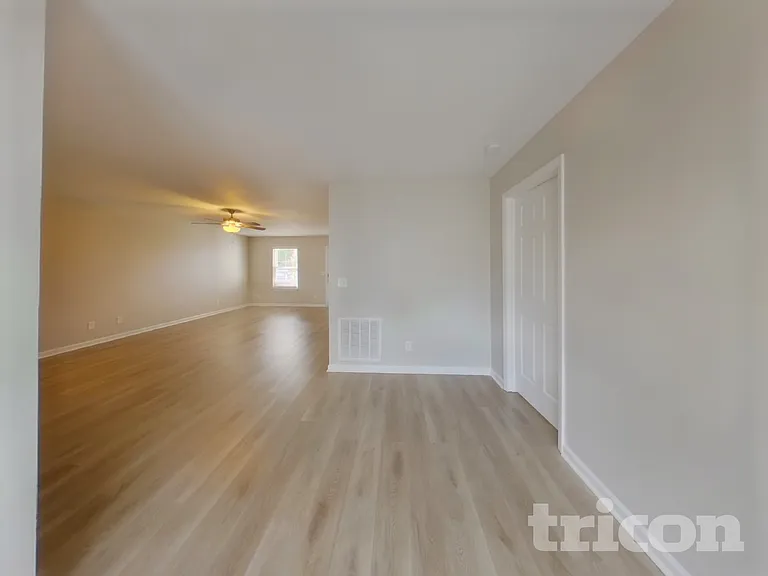 1616 Jamie Dr — Photo 4