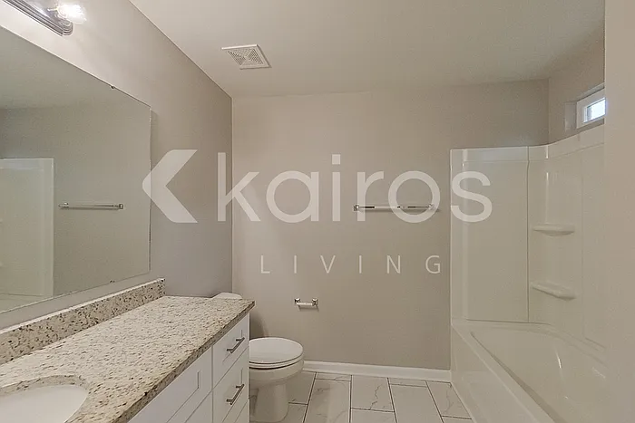 136 Western Red Cedar Dr — Photo 21