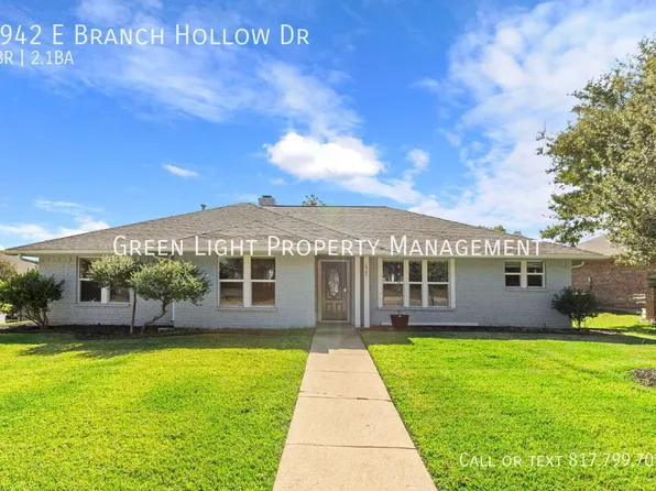 1942 E Branch Hollow Dr, Carrollton, TX 75007