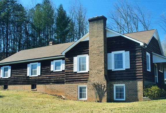 2nd image of 143 Weeping Willow Ln