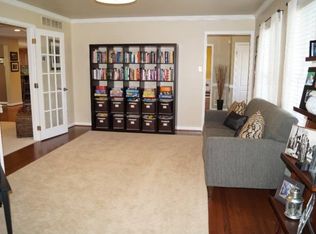 5 Forwood Ct, Cockeysville, MD 21030