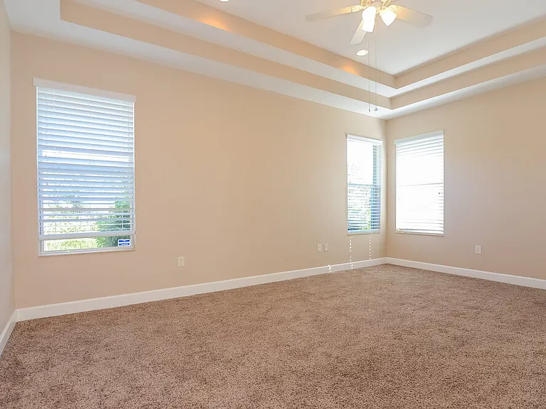 7830 Grasmere Dr — Photo 8