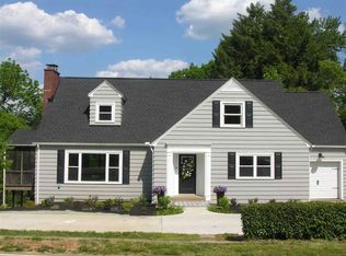 5831 E Pea Ridge Rd, Huntington, WV 25705