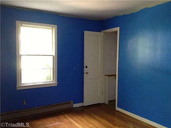 3rd image of 2515 Timber Ln