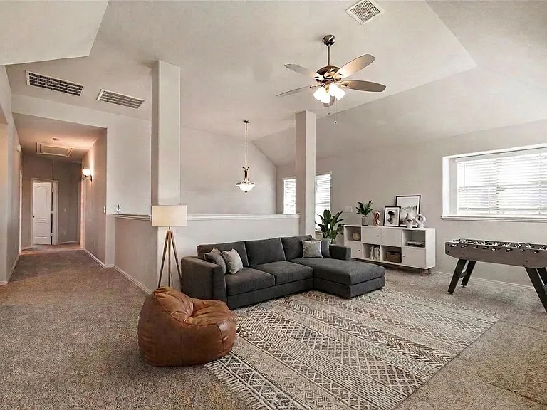 1113 Granger Dr — Photo 11