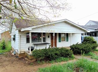 338 E Walnut St, Lebanon, KY 40033
