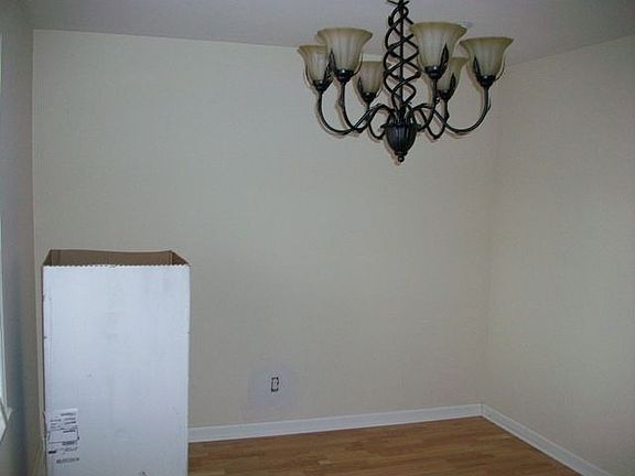 Dining Room- Single Family