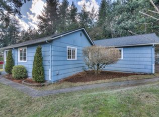 2737 Rocky Point Rd NW, Bremerton, WA 98312